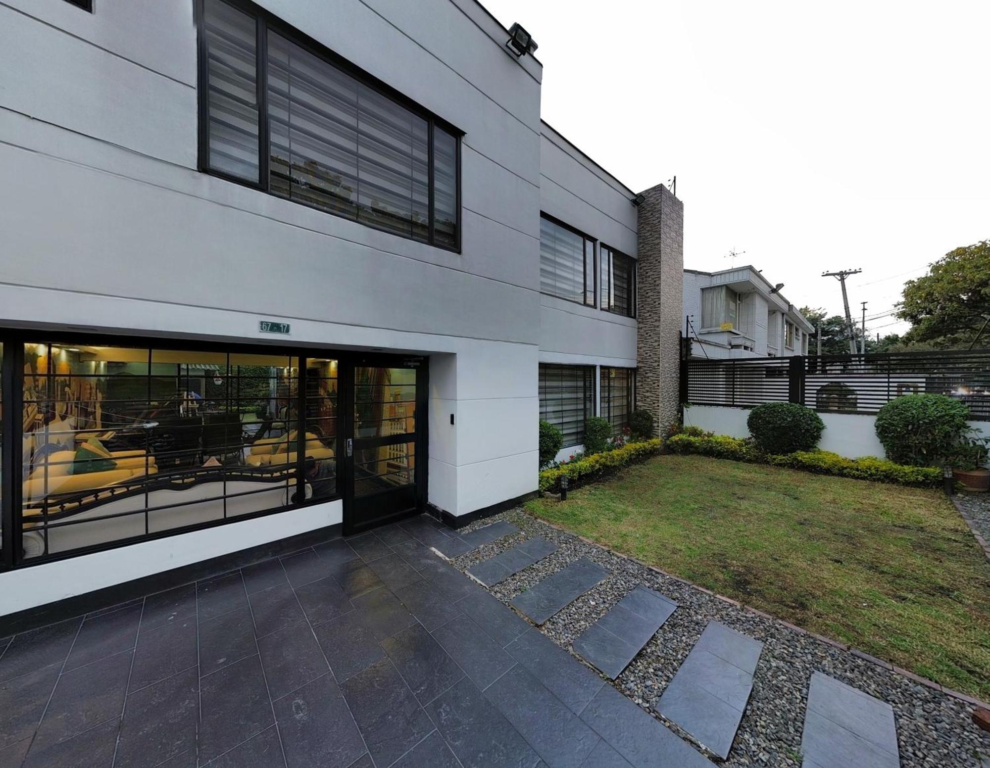 Astromelia - Casa Tartaruga Bogota